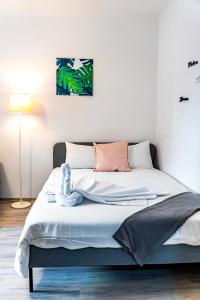 Hacienda Arhitectura - City Center Modern Studio