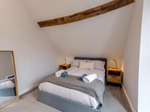 5C Charming Town Centre Apartment With Roof Top Views - Pass the Keys