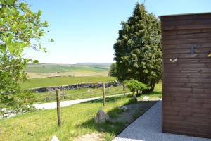 The Hive Lodge Cabin at Ashes Farm, near Settle