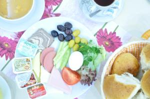 Hivas Hotel