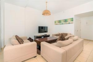 Stunning Beach front Apt Dubai Eye View JBR Dubai