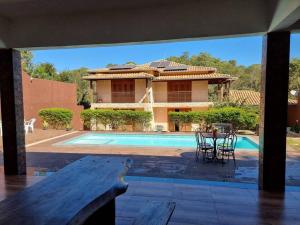 Dara House e eventos com piscina aquecida, sauna, Jacuzzi e área gourmet para festas de até 200 pessoas