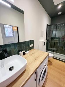 LE TREFLE DE FALGUIERE - Hypercentre- Gare