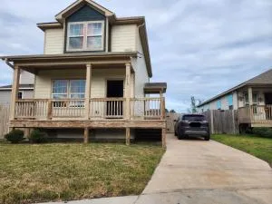 Spacious Villa close to the beach, 10 sleeps - Virginia Point