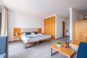 Sarahs Apartment by GALMI