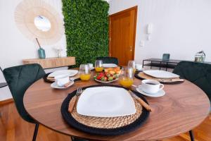 Wings Apartment CE by GALMI