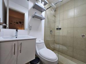 Charming Retreat Heredia: Your Home Away from Home