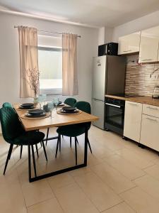 Apartman Luna ***