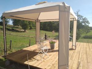 Maisons de vacances Charming 2-Bed Cottage within Barn in Merinchal : photos des chambres