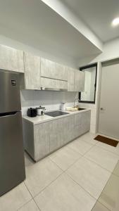 MuciHOME Clio 3R2B, Putrajaya Condo Near to IOI City Mall, Alamanda, Hospital Serdang, KRU Wetland Studio KRU- Non Smoking Home for Malaysia, Singapore & Brunei guests Only