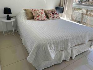 Moderno Apart y amplio en Punta del Este 2 piscinas
