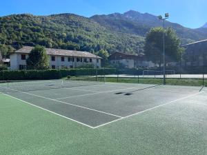 Appartements Le Rioumajou 2 - Grand T4 - Piscine - Centre St Lary : Appartement