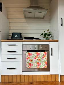 Charming Country Retreat