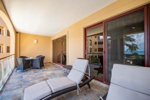 202 C - Apartment in first line of beach with direct access to the beach