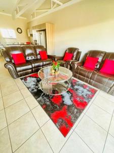 Warm Stay in an Estate pty Ltd