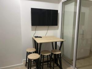 Cozy 1BR Condo in Azure Urban Resort Residences