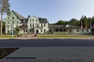 Seehotel Ecktannen - Göhren-Lebbin