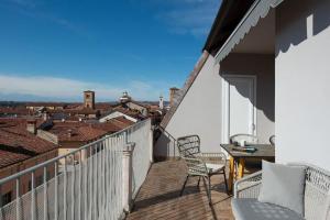 Casa No.Na - Attico panoramico a Cherasco