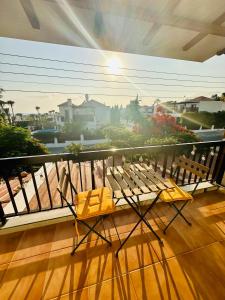 Arya Seaview Escape Balcony & Beach Walk