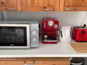 Appartements Appartement calme et lumineux - parking privatif - Metro a 5mn : photos des chambres