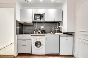 Sweett - Rue de Rivoli