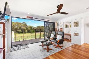 Discover Coastal Living Perfection at Point Vernon