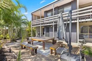Torquay Beach Splendour - An Expansive Family Stay - Hervey Bay