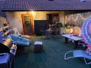 in the countryside, near Prague - 维索克乌耶兹