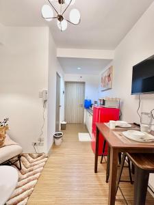 9th Queen Size One Bedroom in Grace Residences, Taguig