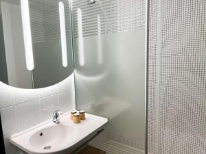 Hotels ibis budget Marseille Vieux Port : photos des chambres