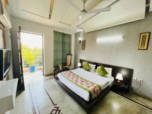 Hotel Dayal Regency near IMT Chowk Manesar, Manesar - Gurgáon