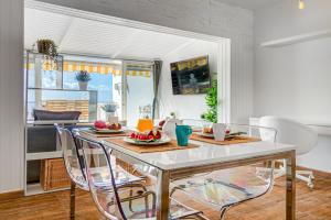 Lovely view to the sea