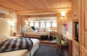 Hotels Les Peupliers : Chambre Privilège avec Balcon - Vue sur Lac