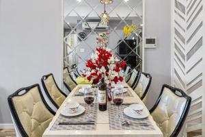 Cozy 2 Bedroom Condo in Masteri Thao Dien, Fully Furnished With Full Amenities