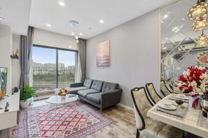 Cozy 2 Bedroom Condo in Masteri Thao Dien, Fully Furnished With Full Amenities