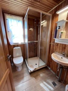 Hálsabol Sumarhús- with hot tube