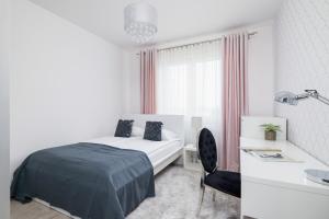 Cracow Prądnik Spacious & Family Apartment with 3 bedroom by Renters Prestige