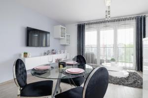 Cracow Prądnik Spacious & Family Apartment with 3 bedroom by Renters Prestige