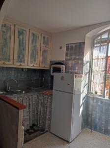 Rue Longue Vista Mare