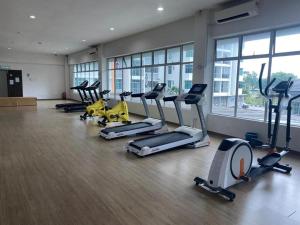 Meru Ipoh Residence Wifi+Pool (Muslim)