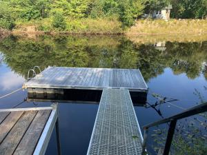 Le chalet jaune sur la Mastigouche