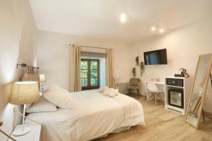 Hotels Domaine de Bersaillin : photos des chambres