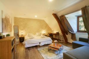 Hotels Domaine de Bersaillin : photos des chambres