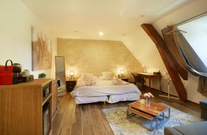 Hotels Domaine de Bersaillin : Chambre Quadruple - Vue sur Jardin