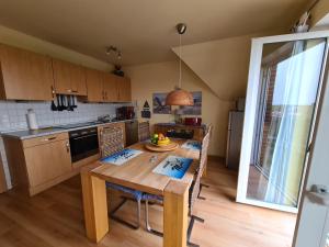 Ferienwohnung Meeresblick Norddeich mit Balkon