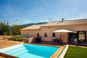 Maisons de vacances La Bastide des Oliviers : photos des chambres