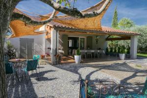 Maisons d'hotes Jade En Provence : photos des chambres