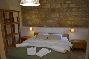 B&B / Chambres d'hotes Centre de bien-etre Le Miel et l-Eau : photos des chambres