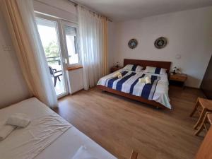 Apartment in Crikvenica 5155 