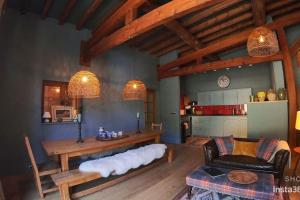 Chalets Mountain Lodge 4 bedroom chalet : photos des chambres